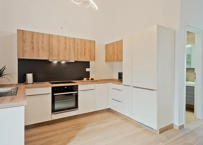 Giannis Apartments