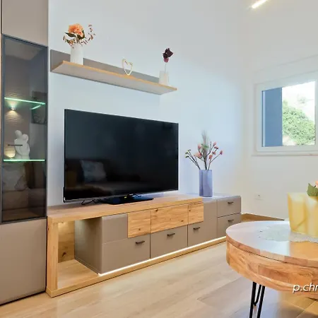 Giannis Apartments Diafani Exterior photo